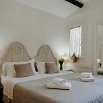 بيت ضيافة Palazzetto Barnaba