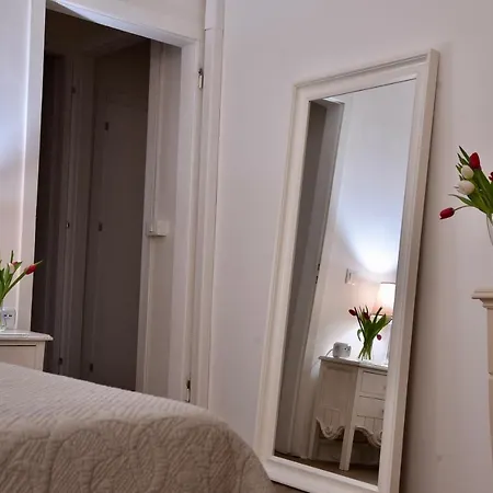 בית הארחה Palazzetto Barnaba 4*