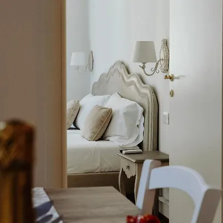Affittacamere Palazzetto Barnaba *