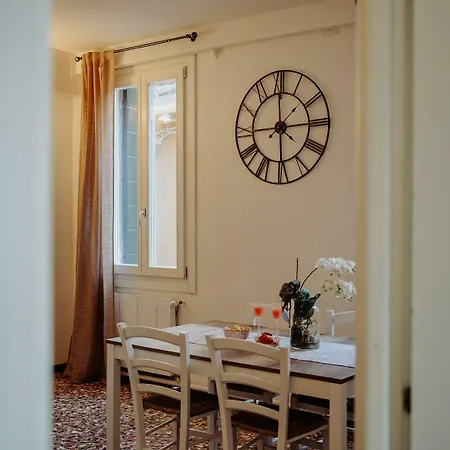 Palazzetto Barnaba 招待所 3*