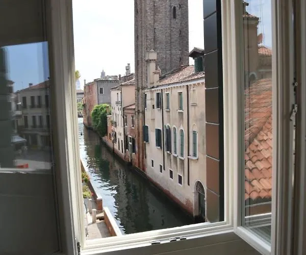 Palazzetto Barnaba בית הארחה 3*