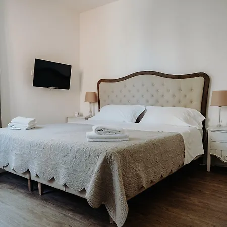 Palazzetto Barnaba Pensjonat 4*